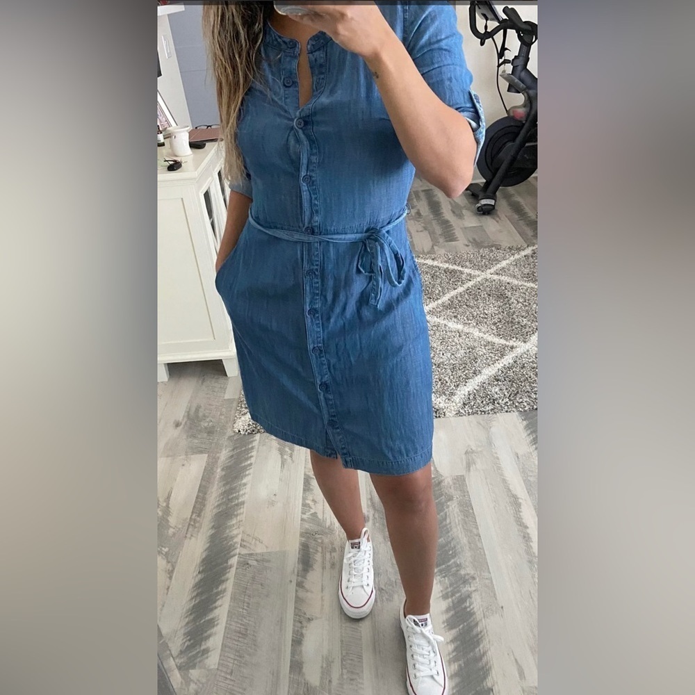 Banana Republic Denim Shirt with Belt Midi Dress Size 6